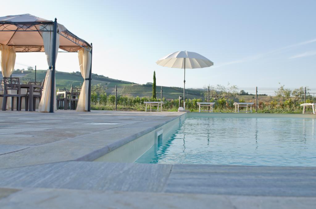 Il Gigante Villa Appignano del Tronto Bagian luar foto